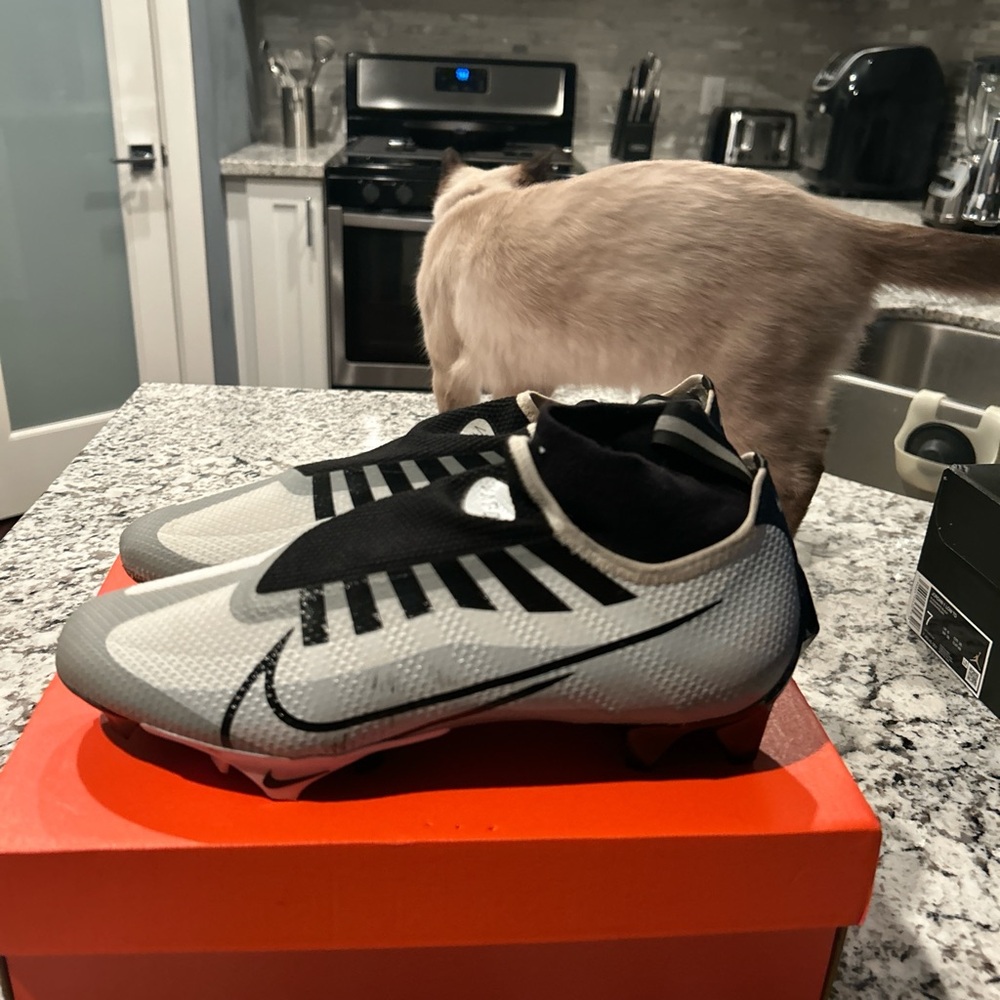 Nike Black and White Soccer Cleats